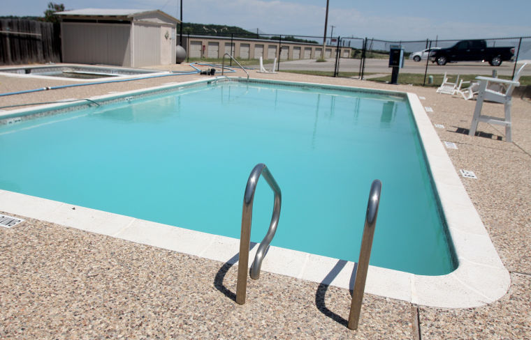 Cove pool closed